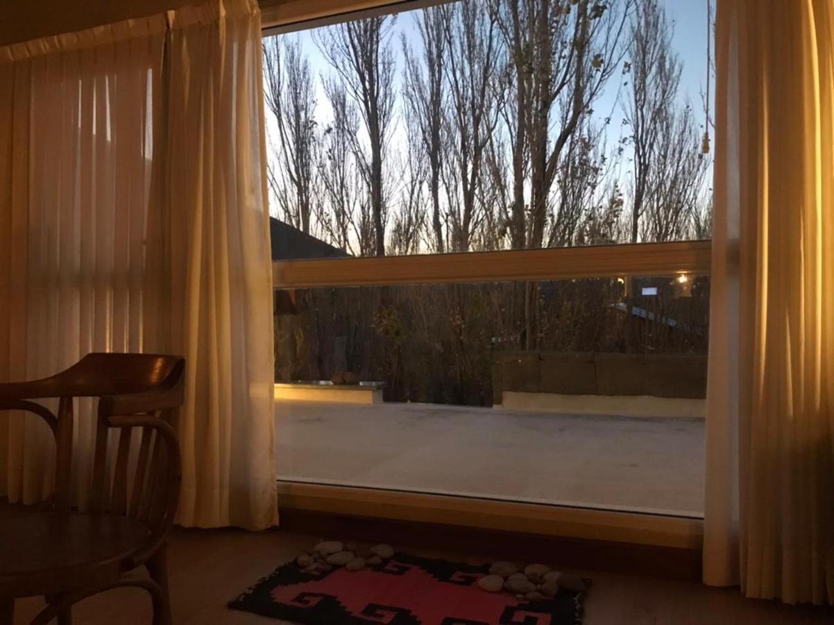 Hotel Rio Tarde Casa Patagonica à Lago Posadas Extérieur photo