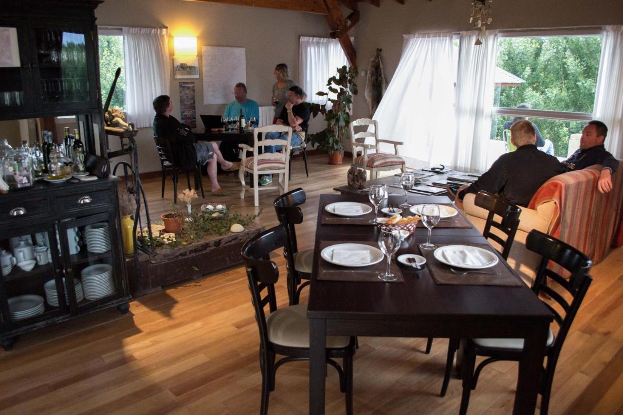 Hotel Rio Tarde Casa Patagonica à Lago Posadas Extérieur photo